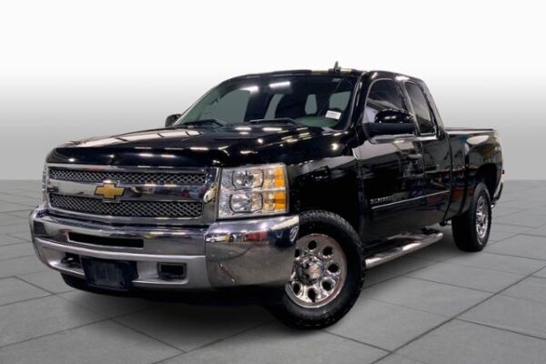 2013 Chevrolet Silverado 1500 4WD Ext Cab 143.5 LS -Pre-Owned