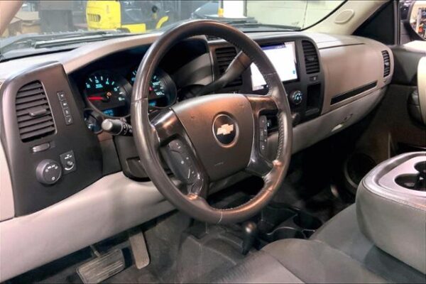 2013 Chevrolet Silverado 1500 4WD Ext Cab 143.5 LS -Pre-Owned - Image 10