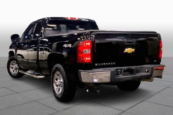 2013 Chevrolet Silverado 1500 4WD Ext Cab 143.5 LS -Pre-Owned - Image 24