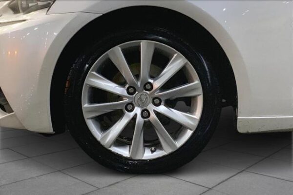 2014 Lexus IS 250 4dr Sport Sdn Auto AWD - Pre-Owned - Image 9