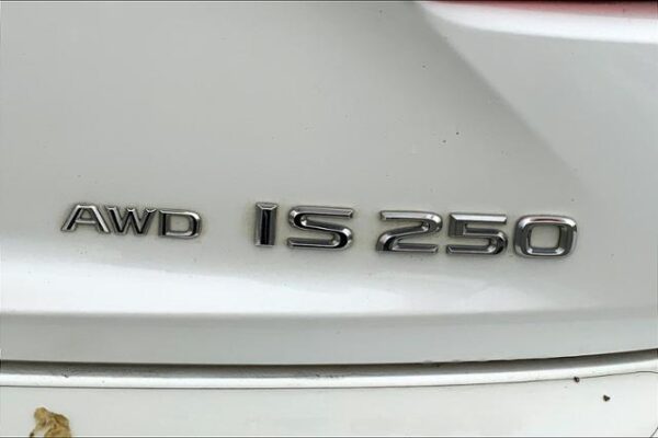 2014 Lexus IS 250 4dr Sport Sdn Auto AWD - Pre-Owned - Image 8