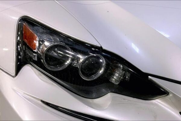 2014 Lexus IS 250 4dr Sport Sdn Auto AWD - Pre-Owned - Image 24