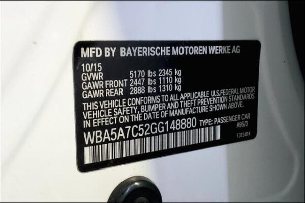 2016 BMW 5 Series 4dr Sdn 528i xDrive AWD - Pre-Owned - Image 26