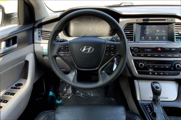 2016 Hyundai Sonata For Sale - 4dr Sdn 2.4L Sport PZEV - Pre-Owned - Image 4