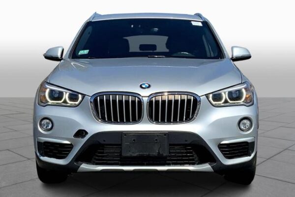 2018 BMW X1 sDrive28i Sports Activity Vehicle - Pre-Owned - Image 3