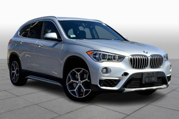 2018 BMW X1 sDrive28i Sports Activity Vehicle - Pre-Owned - Image 2