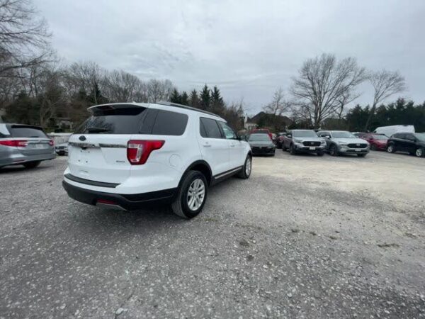 2019 Ford Explorer XLT For Sale - Image 21
