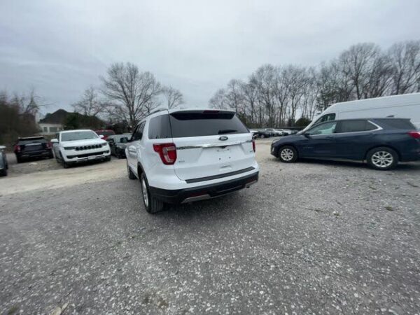 2019 Ford Explorer XLT For Sale - Image 20