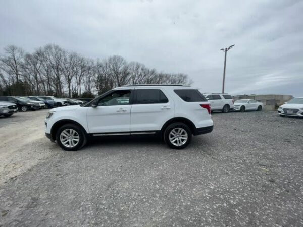 2019 Ford Explorer XLT For Sale - Image 6