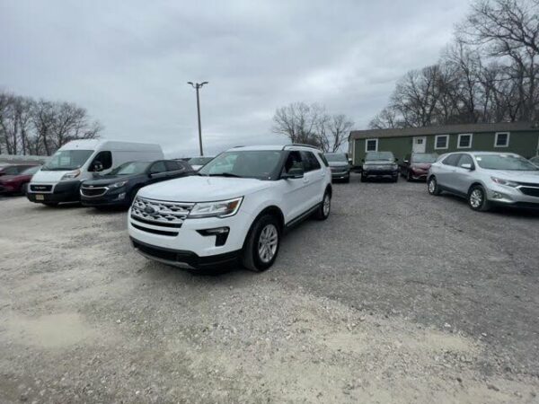 2019 Ford Explorer XLT For Sale - Image 4