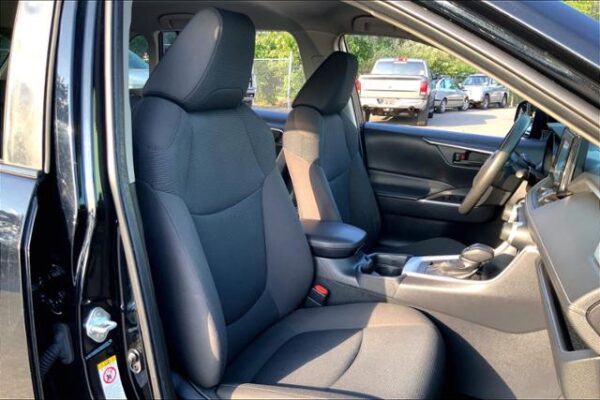 2019 Toyota RAV4 LE AWD For Sale - Pre-Owned - Image 7