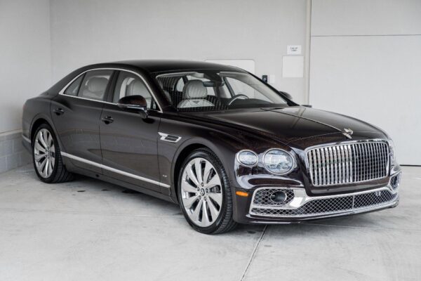 NEW 2022 BENTLEY FLYING SPUR V8 For Sale - Image 3