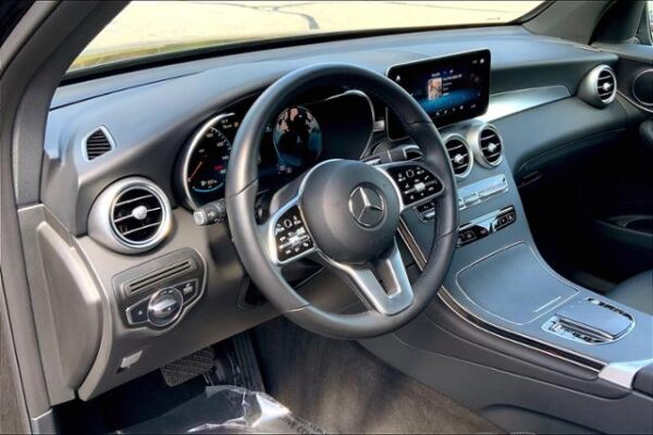 2022 Mercedes-Benz GLC 300 4MATIC® SUV - Certified Pre-Owned - Image 14