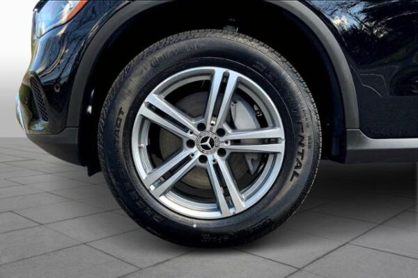 2022 Mercedes-Benz GLC 300 4MATIC® SUV - Certified Pre-Owned - Image 9