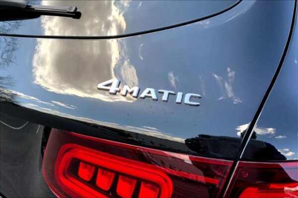 2022 Mercedes-Benz GLC 300 4MATIC® SUV - Certified Pre-Owned - Image 8