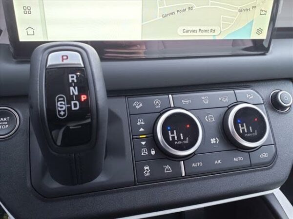 2023 Land Rover Defender SE For Sale - Image 10