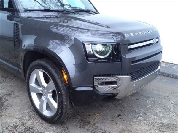 2023 Land Rover Defender SE For Sale - Image 22