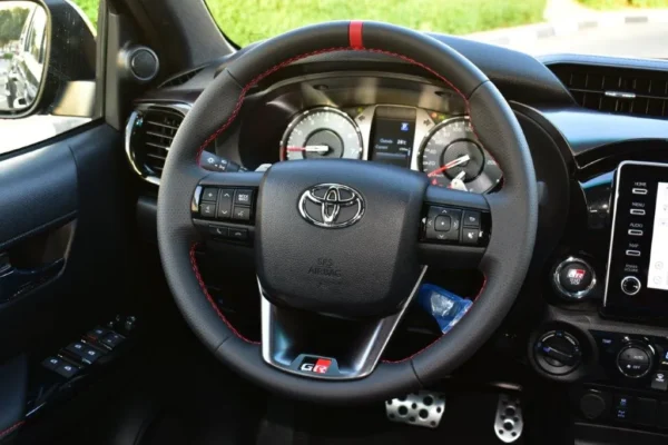 2023 TOYOTA HILUX DOUBLE CAB PICKUP GR-SPORT V6 4.0L AT - Image 5