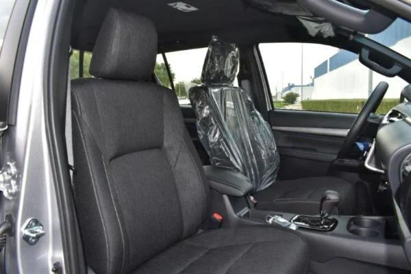 2022 TOYOTA HILUX DC PICKUP GR-SPORT 2.8L DIESEL 4WD AT - Image 3