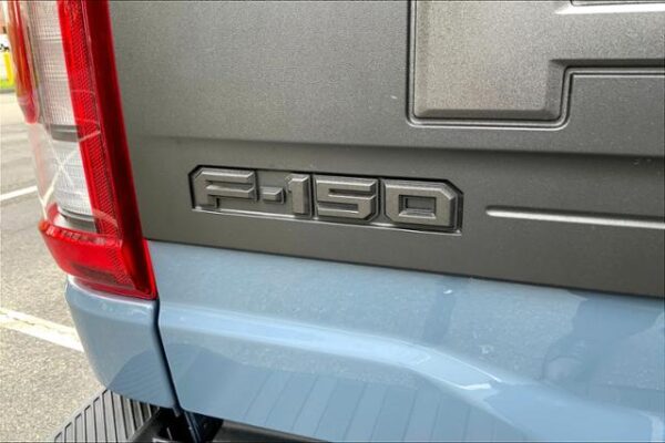 2023 Ford F-150 Raptor 4WD SuperCrew 5.5' Box - Pre-Owned - Image 27