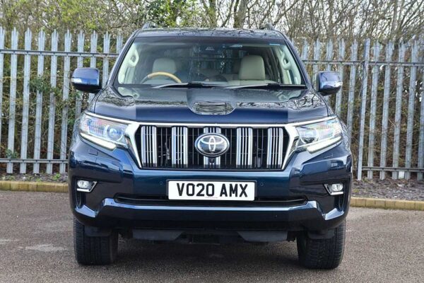 Toyota Land Cruiser Diesel Sw 2.8 D-4D Invincible Auto 7 Seats - Image 10