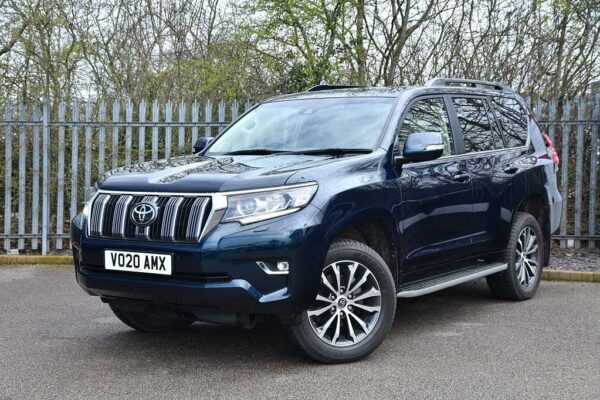 Toyota Land Cruiser Diesel Sw 2.8 D-4D Invincible Auto 7 Seats - Image 2