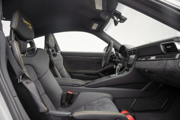 2018 Porsche 911 GT2 RS For sale - Image 14