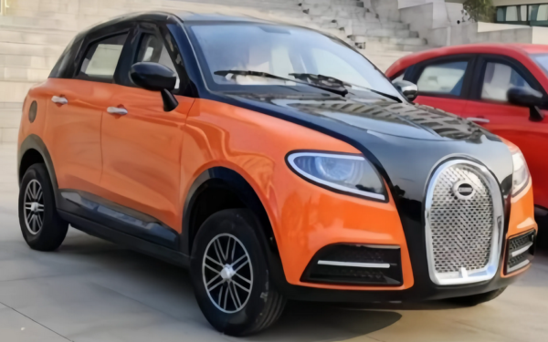 Rushed Luxury Car Vehicle Low Speed New Energy Vehicles Electric - Image 5