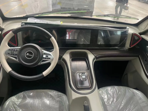 Rushed Luxury Car Vehicle Low Speed New Energy Vehicles Electric - Image 2