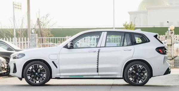 BMW IX3 Left Hand Drive Luxury Vehicles - Image 6