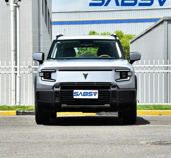 Deep Blue G318 Electric SUV 4WD New Energy Vehicle with Extended Range Hybrid 4 Seats and Deep Blue Paint - Image 4