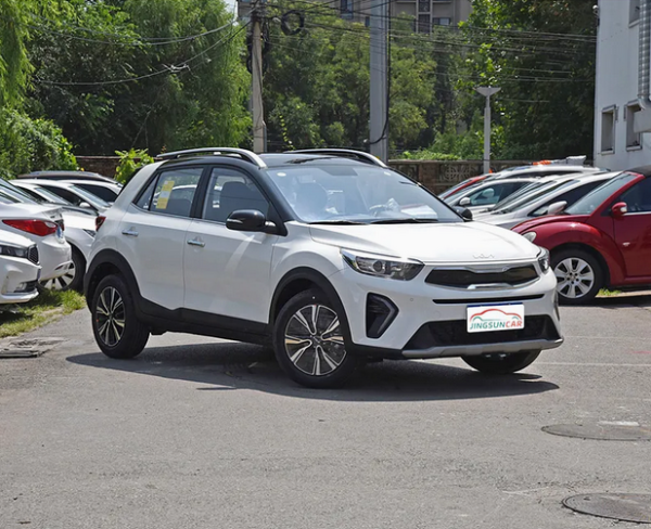 KIA Kx1 Big Promotion Gasoline Car - Image 2