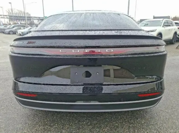 2022 Lucid Air Dream Edition Luxury Electric Car Fairly Used Automatic Gearbox AWD Drive Leather Seats Panoramic Dark R17 - Image 2