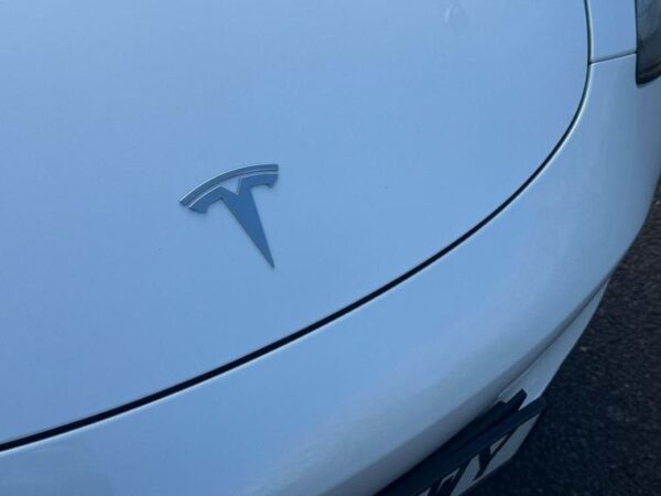TESLA - Image 3