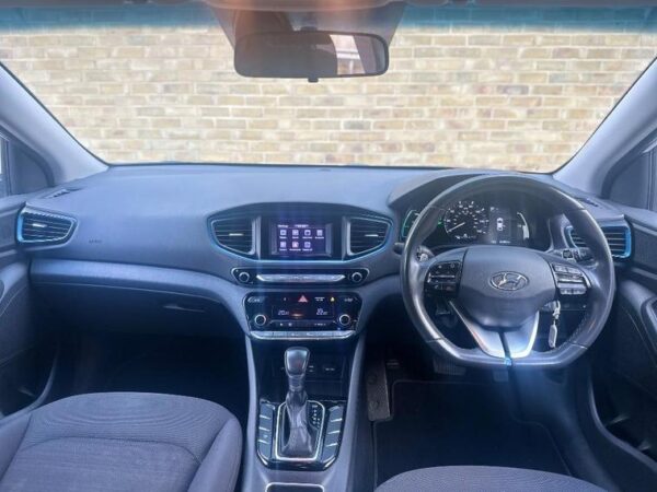 Hyundai - Image 10