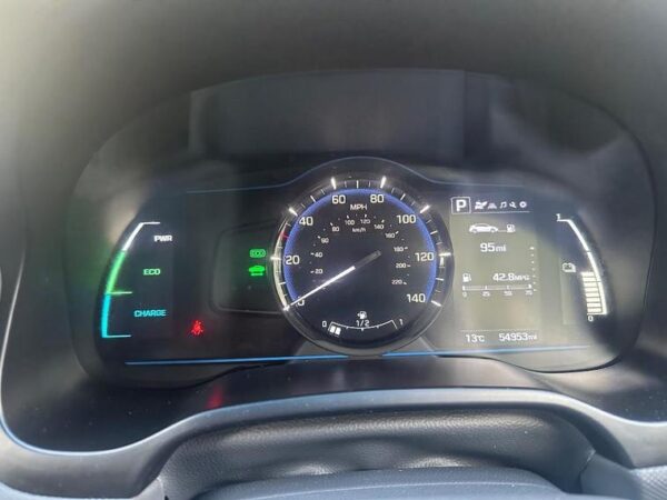 Hyundai - Image 9