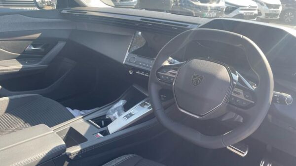 Peugeot - Image 8