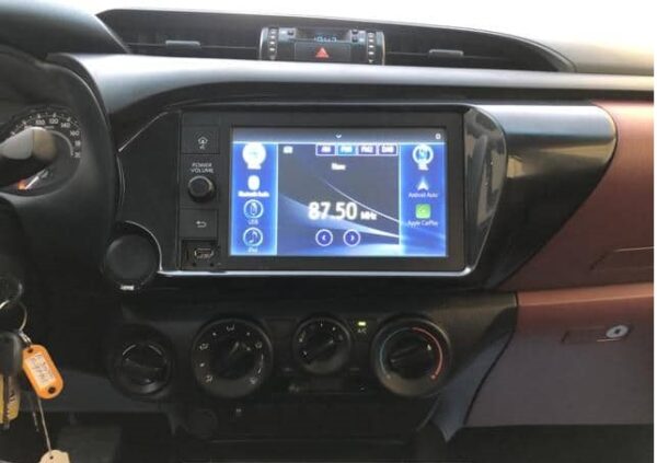 2021 TOYOTA HILUX PICKUP - EID SALE - Image 7