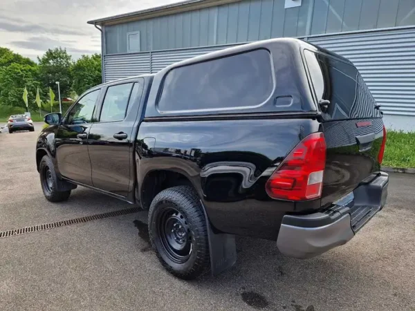 Toyota Hilux D-4D 4x4 Double Cab Duty - Image 14