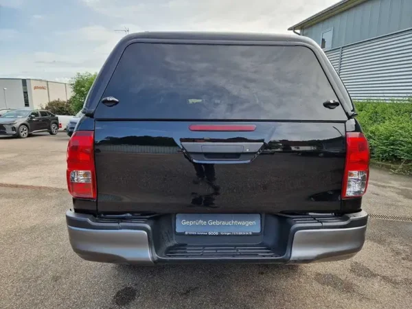 Toyota Hilux D-4D 4x4 Double Cab Duty - Image 13