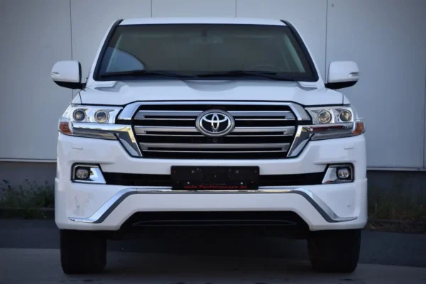 Toyota Land Cruiser V8 Panzer Armoured VR7/B6 - Image 14
