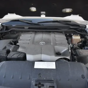Toyota Land Cruiser V8 Panzer Armoured VR7/B6