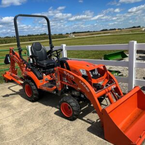 Kubota Tractor B2320