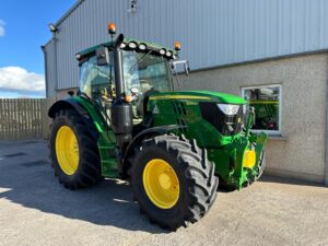 John Deere 6130R